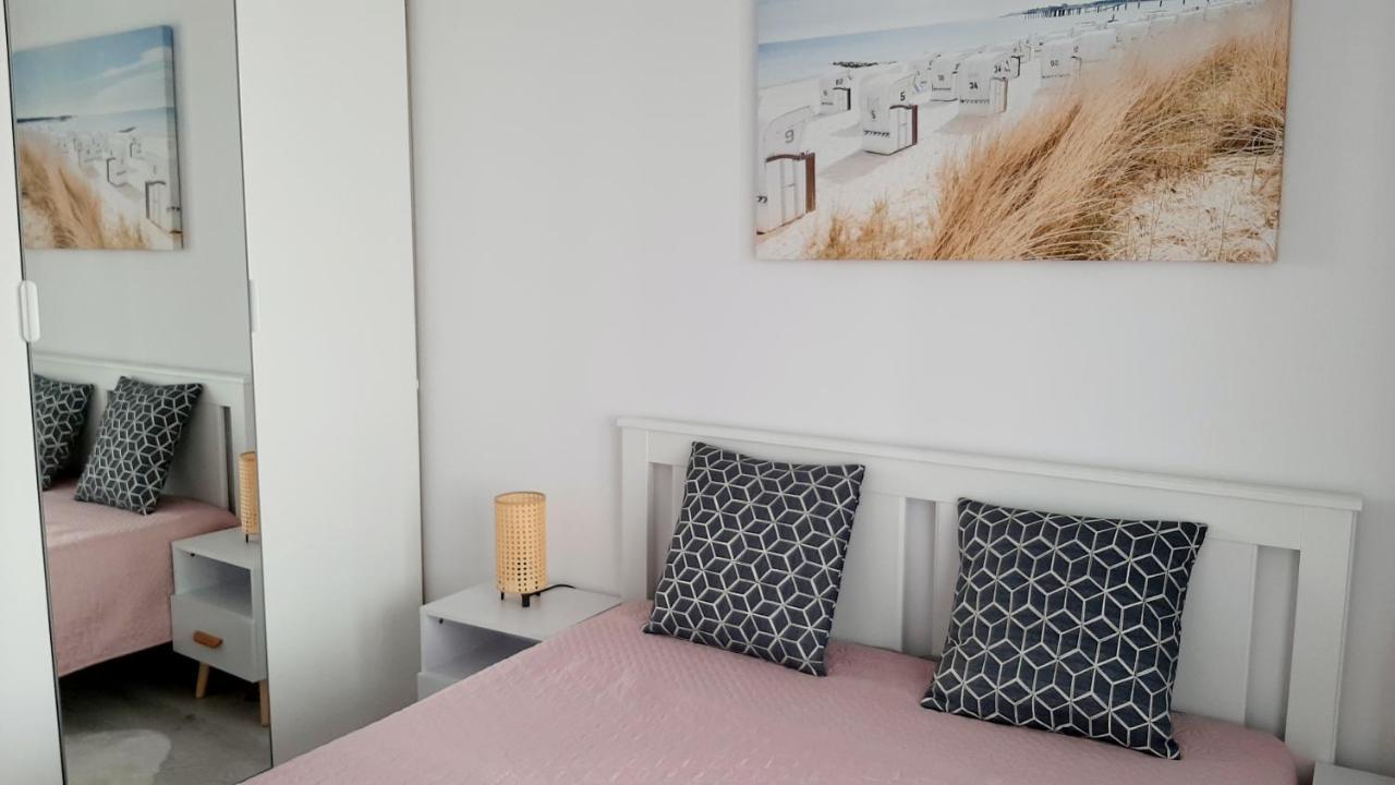 Apartament Morza Szum - Plac Unii- Parking غدينيا المظهر الخارجي الصورة