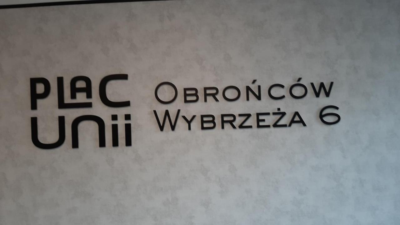Apartament Morza Szum - Plac Unii- Parking غدينيا المظهر الخارجي الصورة