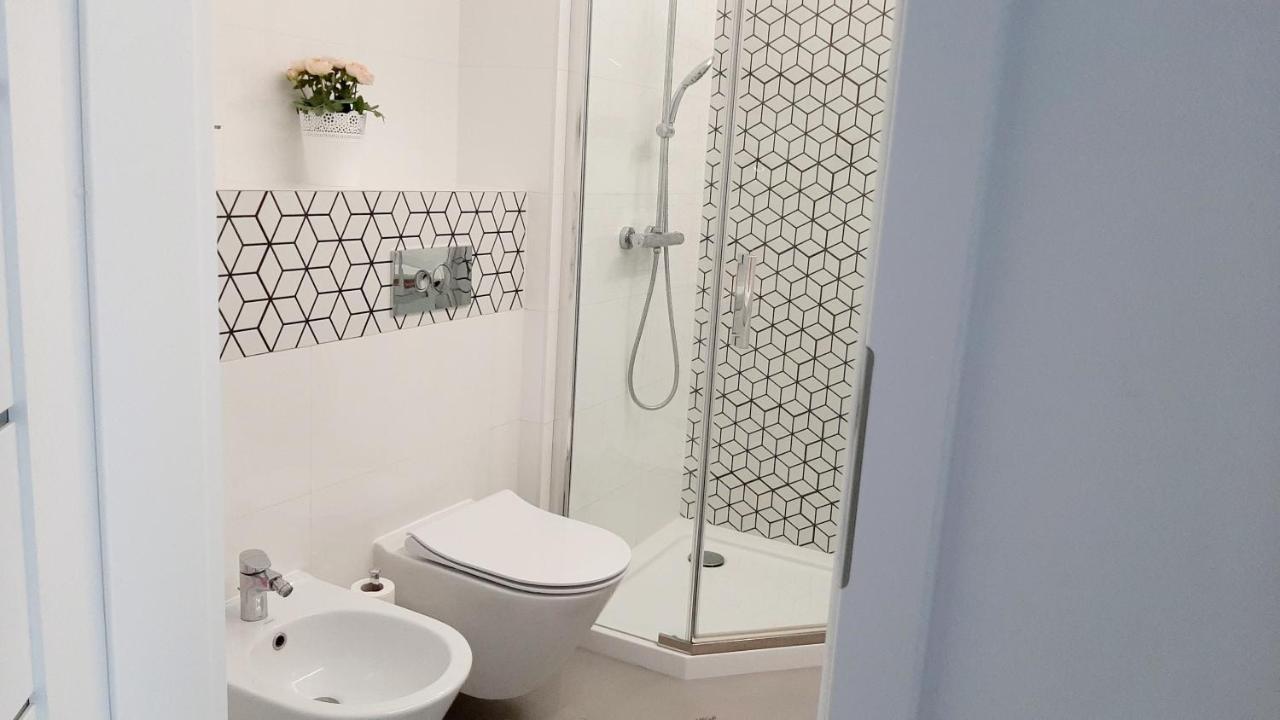Apartament Morza Szum - Plac Unii- Parking غدينيا المظهر الخارجي الصورة